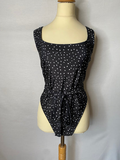 In the style - 18 new with tags black white polka dot swimsuit with belt