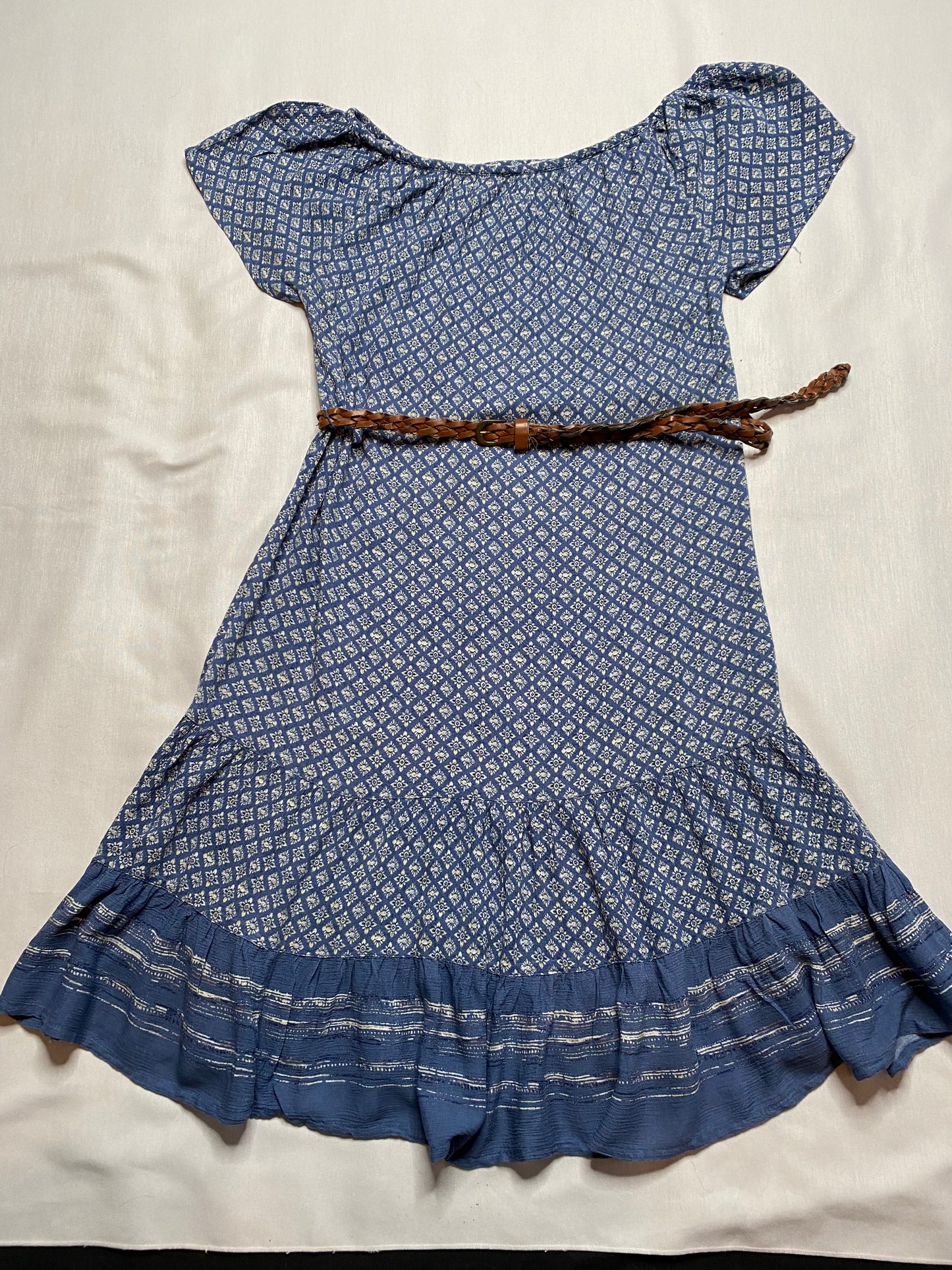 Fat face - S 8 - blue white crinkle gypsy knee length belted dress