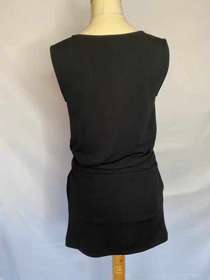 Unika - S/8 - BNWT - black stretch chain detail sleeveless mini dress