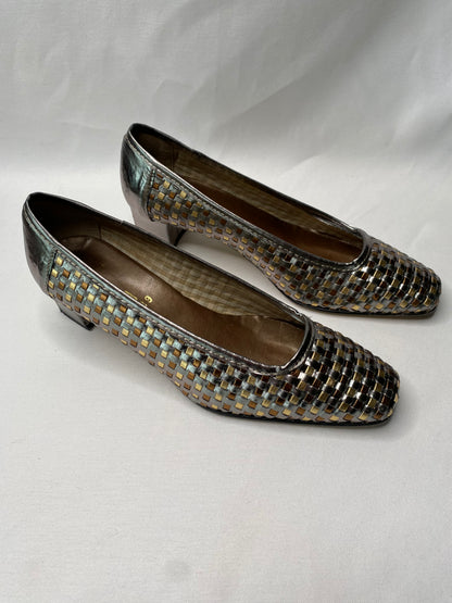 Splitz - UK6 - pewter metallic woven court shoes